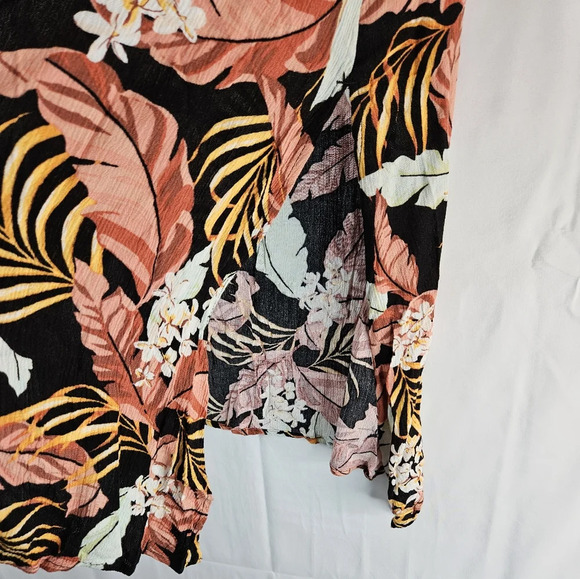 Rip Curl Womens Namoto Kimono Sz M Wide Sleeve Open Front Tropical Floral Beachy - Picture 8 of 13